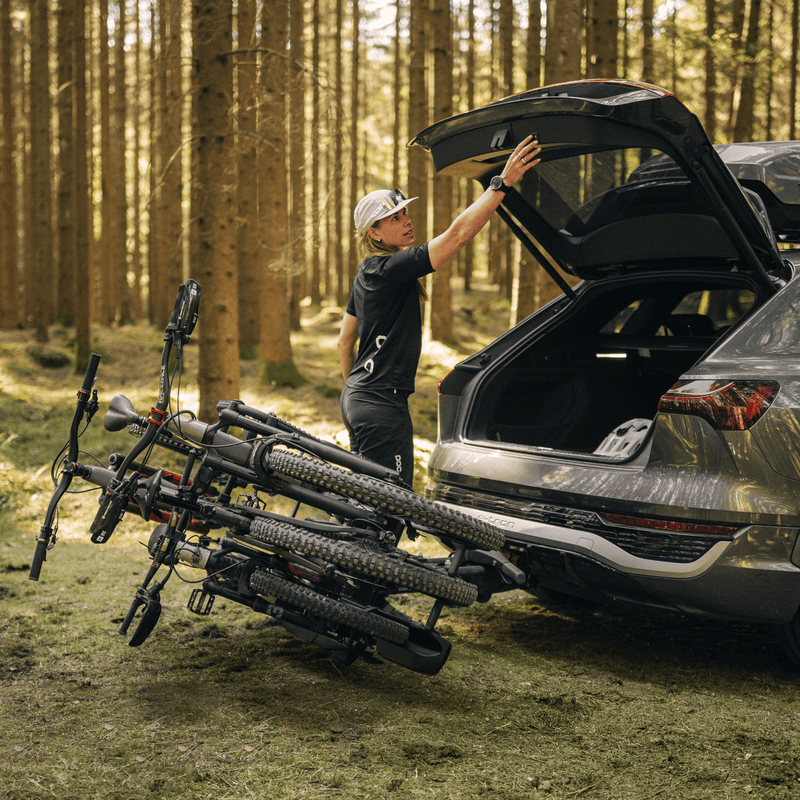Thule EasyFold 3 Platform Bike Rack | E-Bike Compatible | Tiltable | Lockable