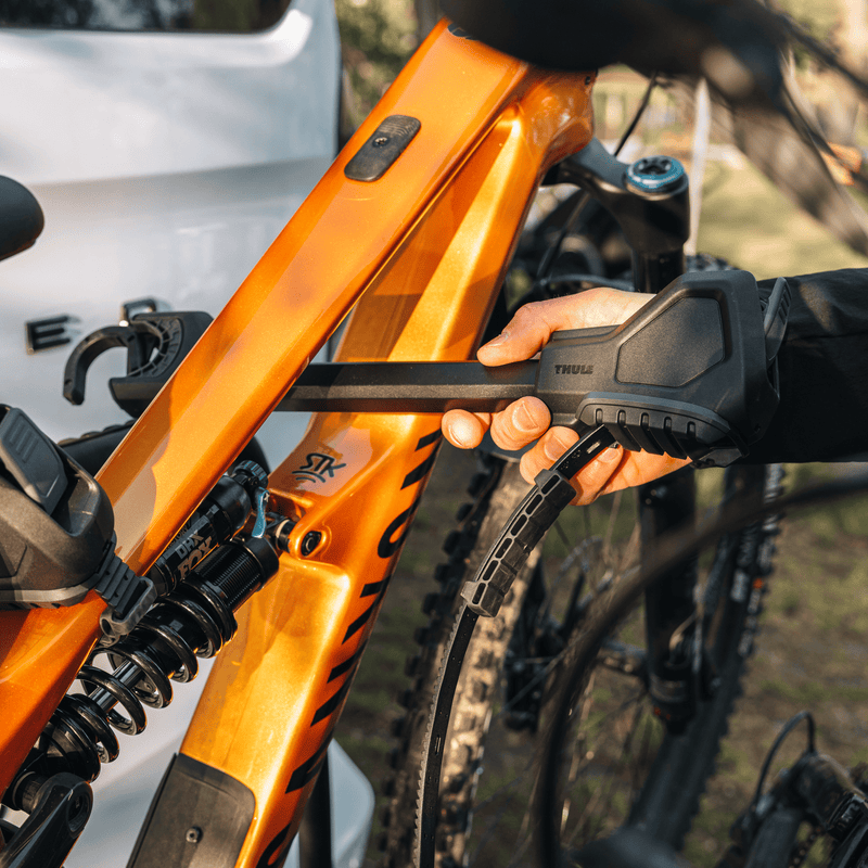 Thule VeloSpace 3 Platform Bike Rack | E-Bike Compatible | Tiltable | Lockable