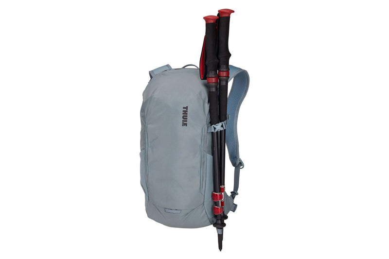 Thule AllTrail 18L daypack with rain cover Pond grey
