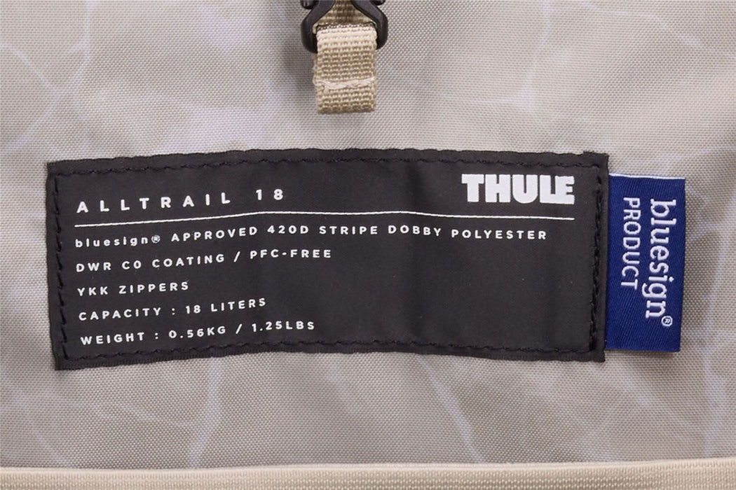 Thule AllTrail 18L daypack with rain cover Faded Khaki tan - Thule - My Roof Bars