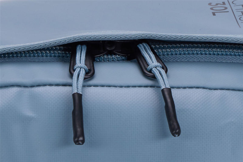 Thule Chasm 30L duffel bag pond grey