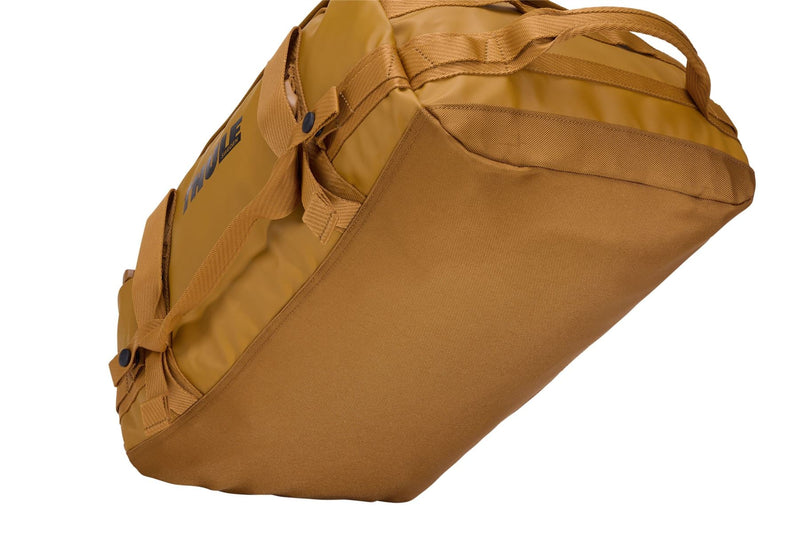Thule Chasm 30L duffel bag golden brown