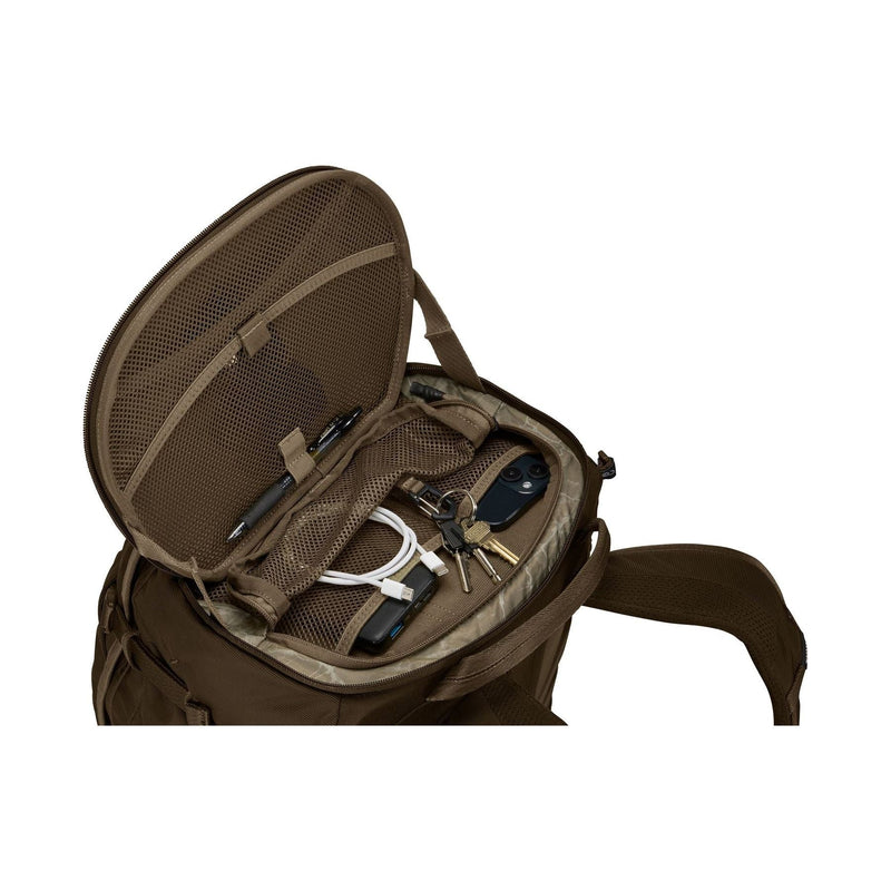 Thule Landmark 60L travel pack deep khaki