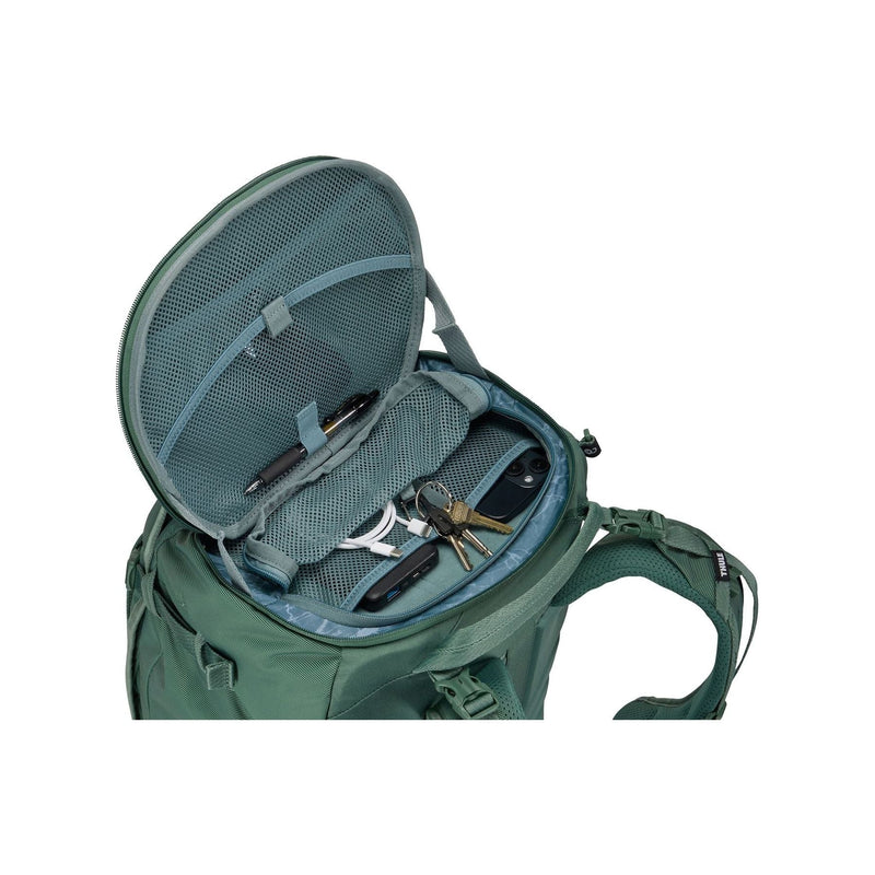 Thule Landmark 60L Women's travel pack  – With Removable 20L Daypack, hazy green