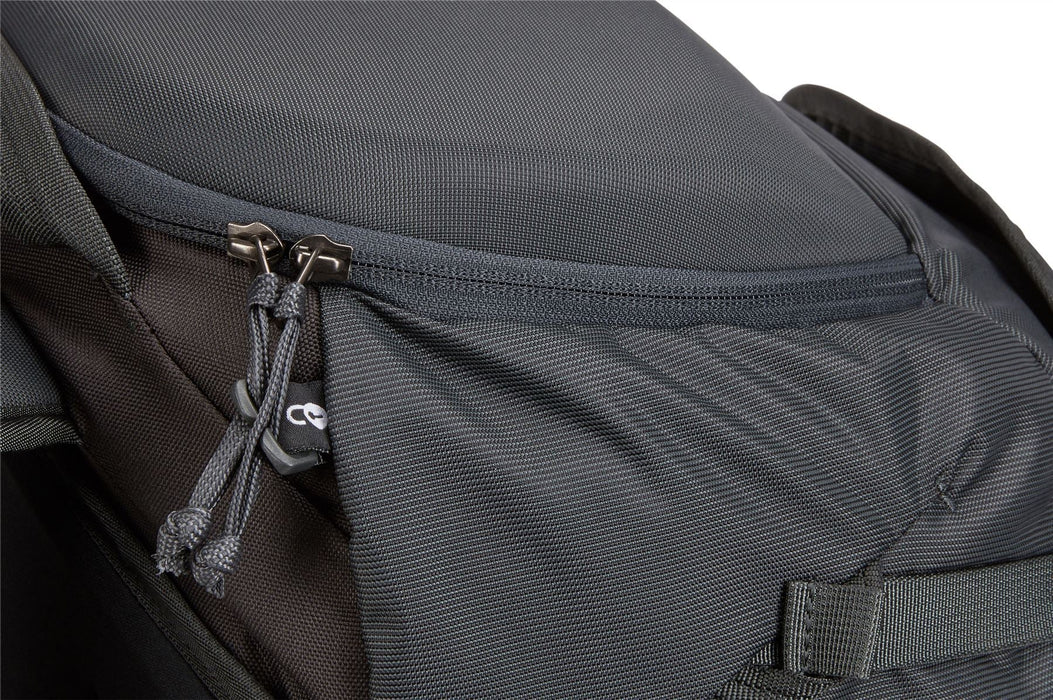 Thule Landmark 70 L Women's Travel Backpack - Thule - My Roof Bars