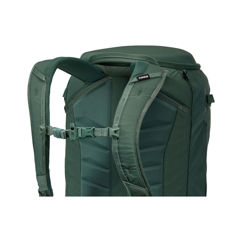 Thule Landmark 40L travel pack hazy green