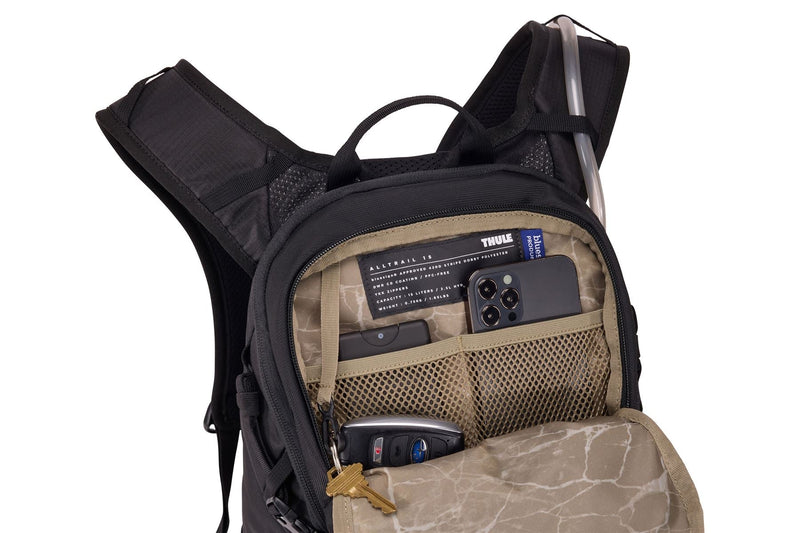 Thule AllTrail hydration pack 16L black