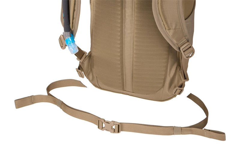 Thule AllTrail hydration pack 16L Faded Khaki tan
