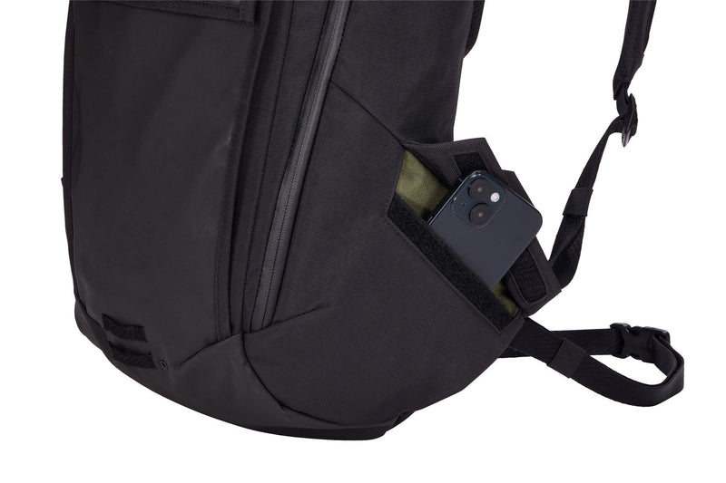 Thule Paramount bike commute backpack black 20L