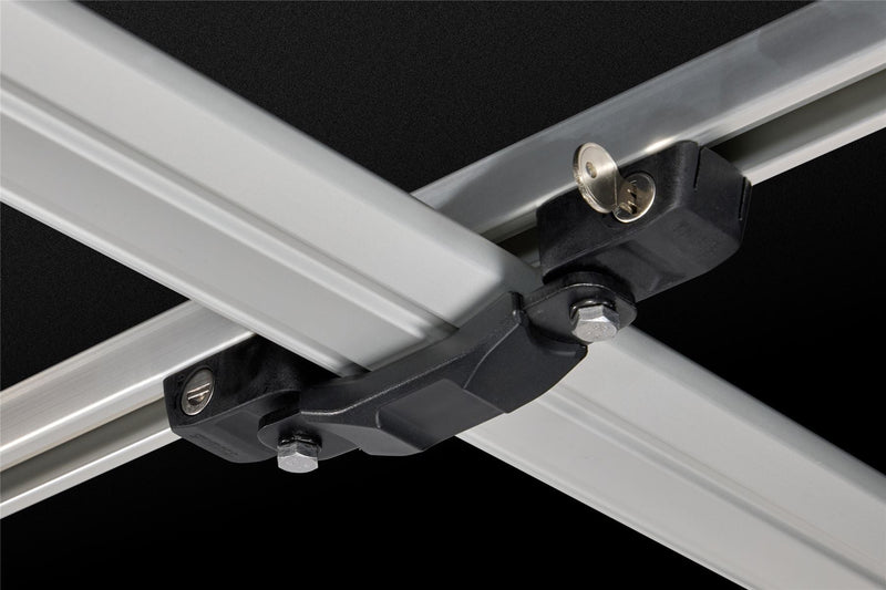 Thule Approach M two/three-person roof top tent fennel tan