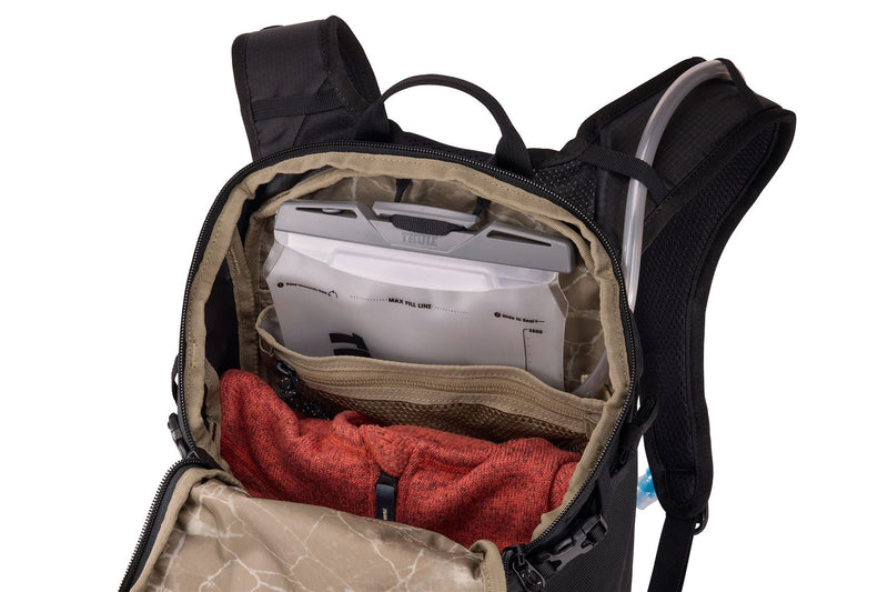 Thule AllTrail hydration pack 16L black