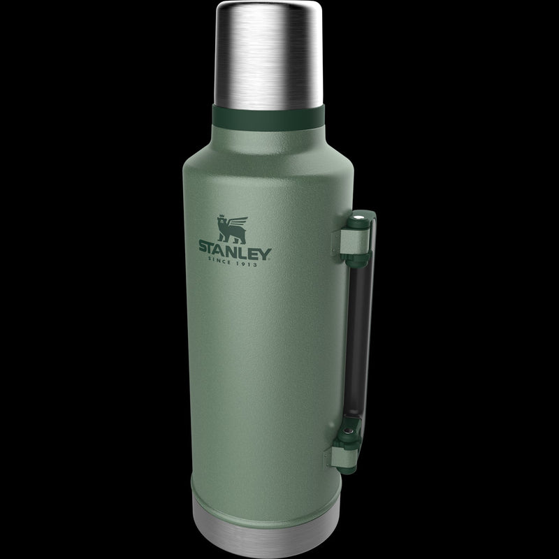 Stanley Legendary Classic Bottle 2.3L Hammertone Green