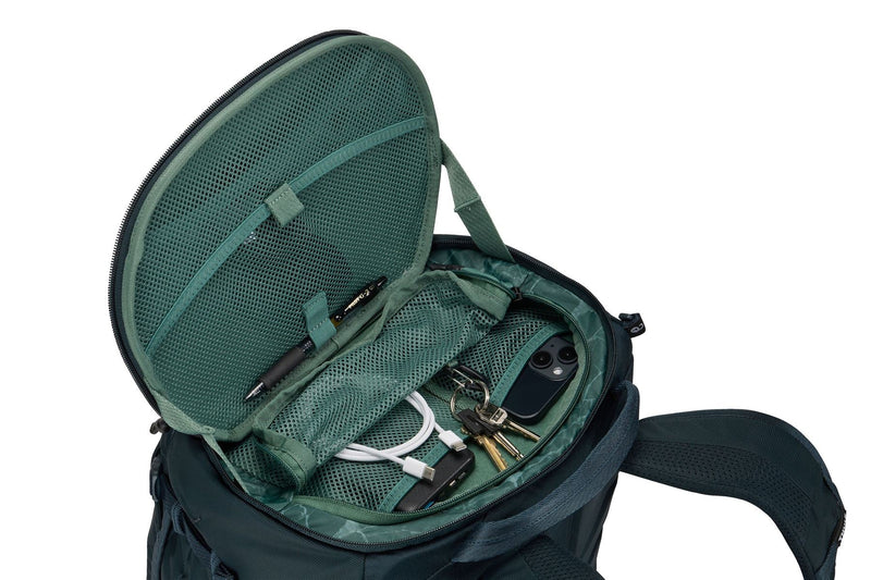 Thule Landmark 60L travel pack darkest blue