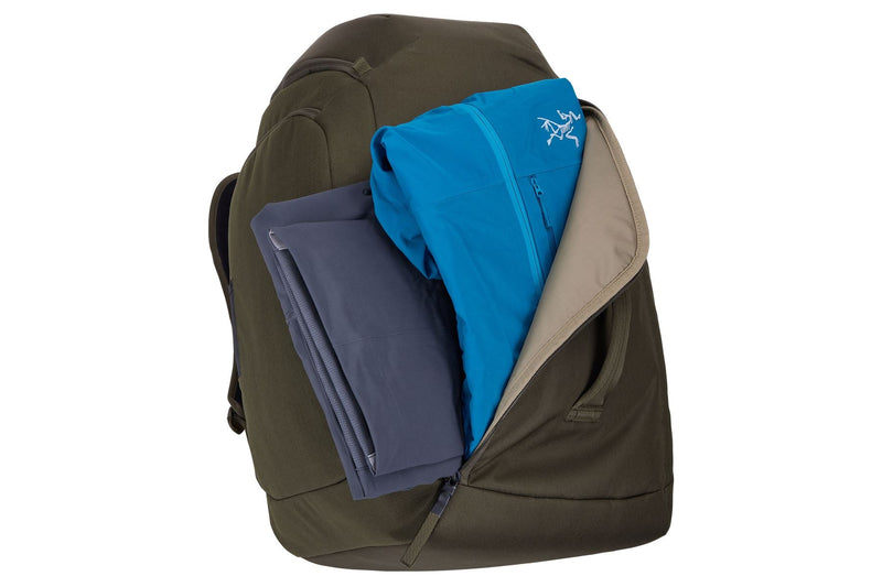 Thule RoundTrip Snowboard and ski boot backpack 60L deep khaki
