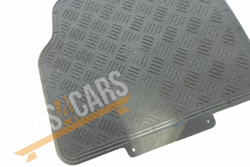 Universal Pink Metallic Streetwize Checker RubberGirls Car Floor Mats Set SWTP6