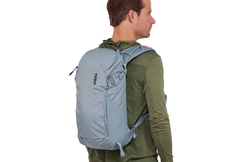 Thule AllTrail hydration pack 16L Pond grey