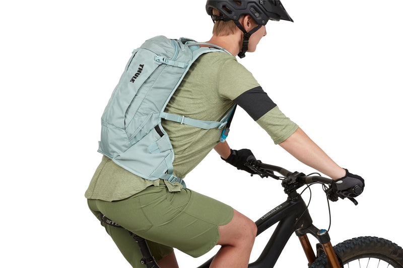 Thule Vital women's hydration pack 8L alaska light blue Hydration pack - Thule - My Roof Bars