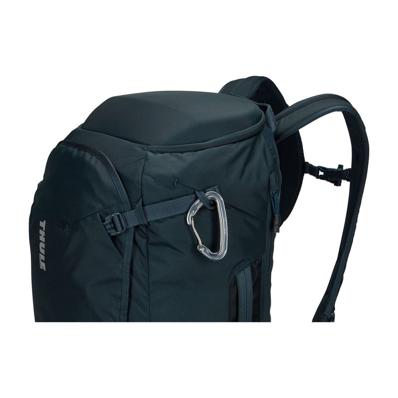 Thule Landmark 40L travel pack darkest blue