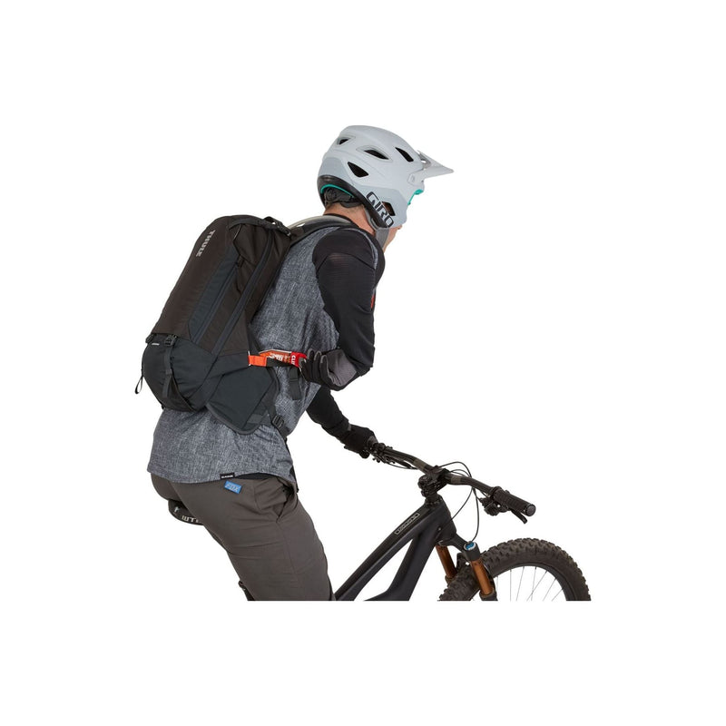 Thule Rail Pro  12L Covert Green Hydration Pack