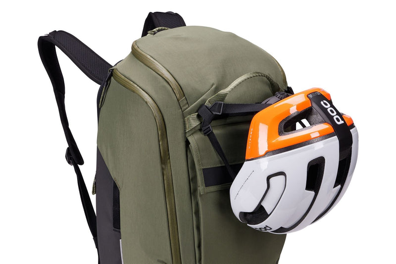 Thule Paramount hybrid bike pannier and backpack 26L green