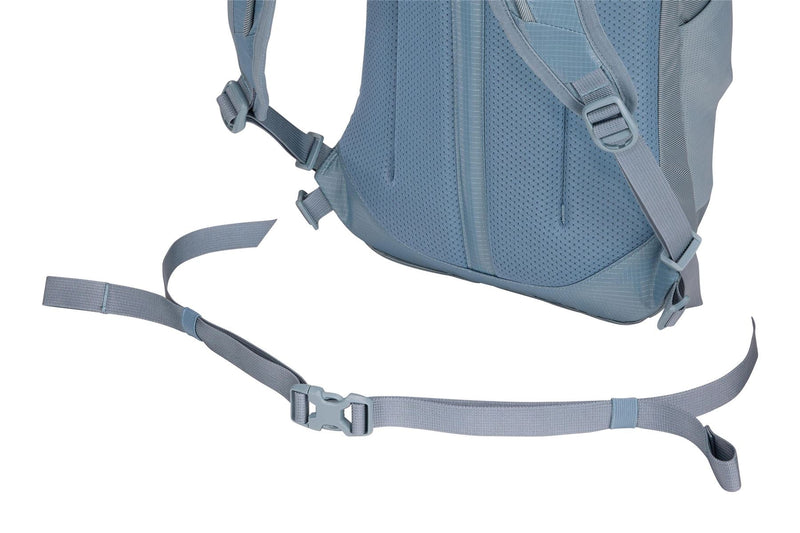 Thule AllTrail 18L daypack with rain cover Pond grey