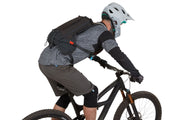 Thule Rail hydration pack 8L obsidian grey Hydration pack - Thule - My Roof Bars