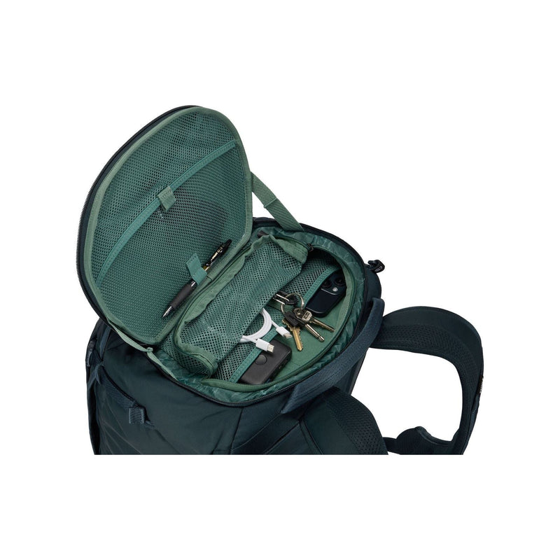 Thule Landmark 40L travel pack darkest blue